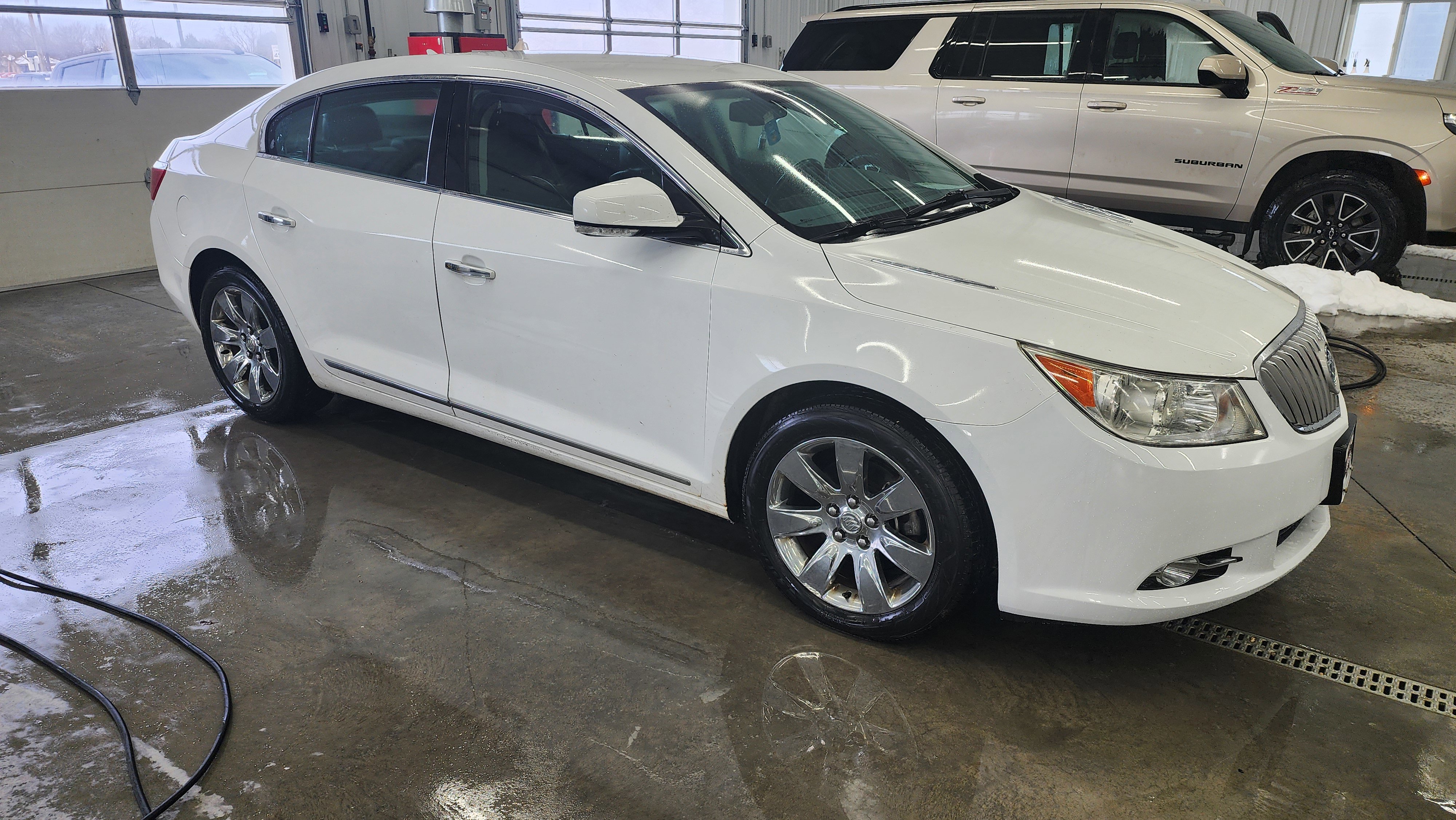 Used 2012 Buick LaCrosse Premium image 3