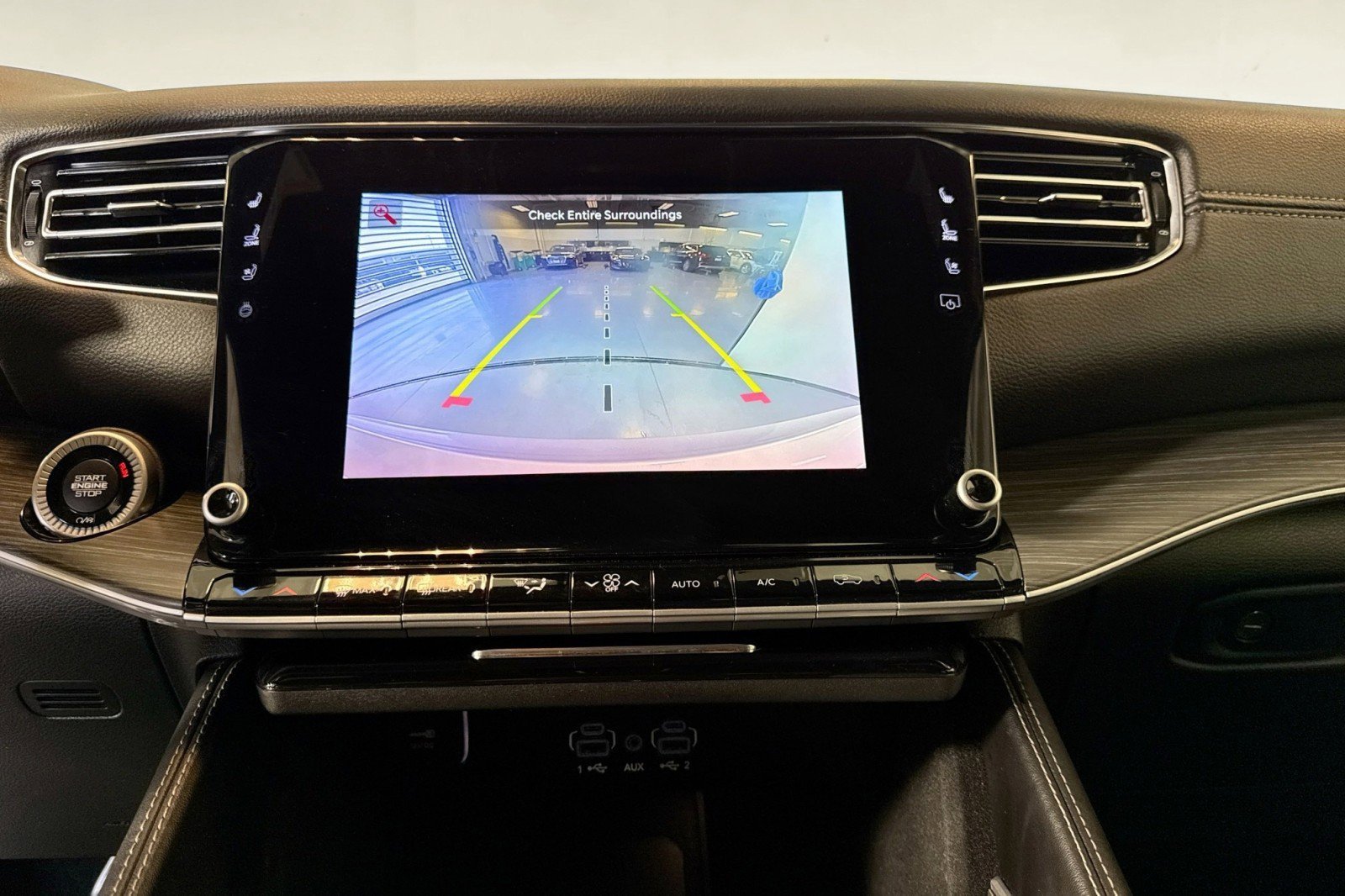 Used 2023 Jeep Wagoneer Series II image 14