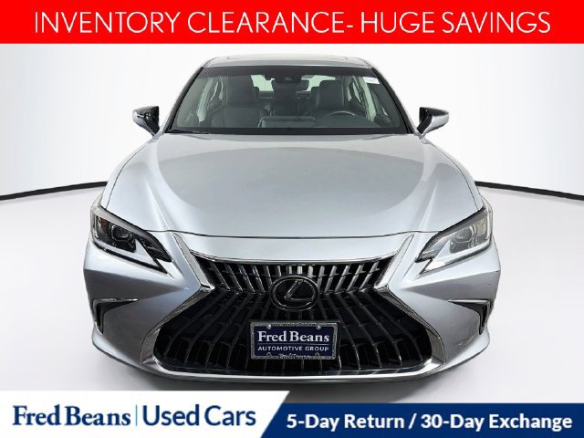 Used 2024 Lexus ES 350 w/ Premium Package FWD image 2