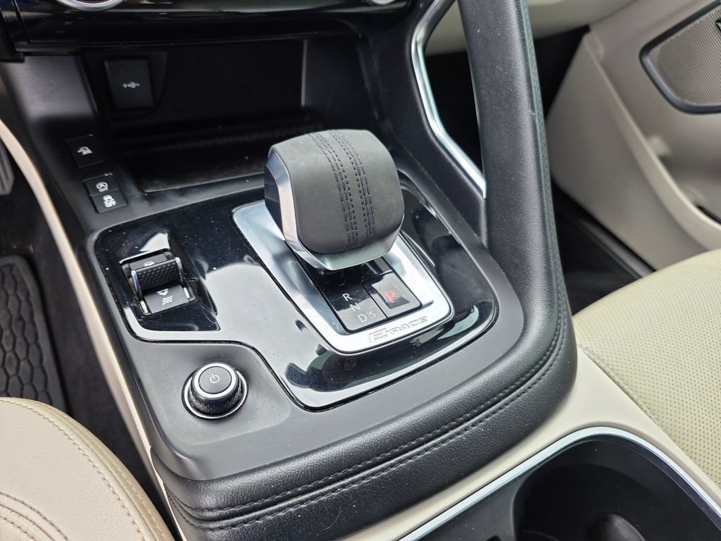 Used 2022 Jaguar E-PACE SE AWD/4WD image 18