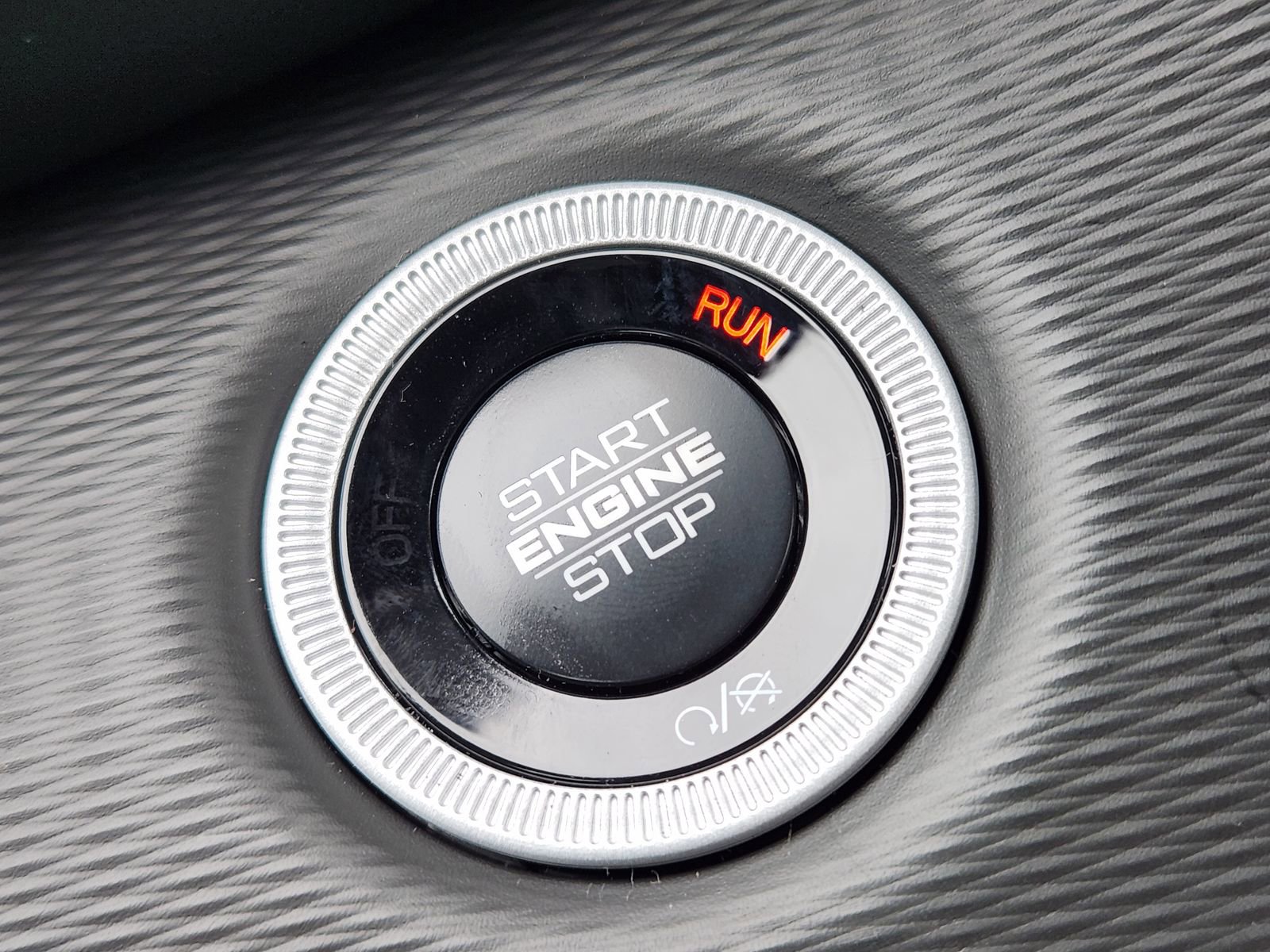 New 2025 Jeep Grand Cherokee Laredo X image 17