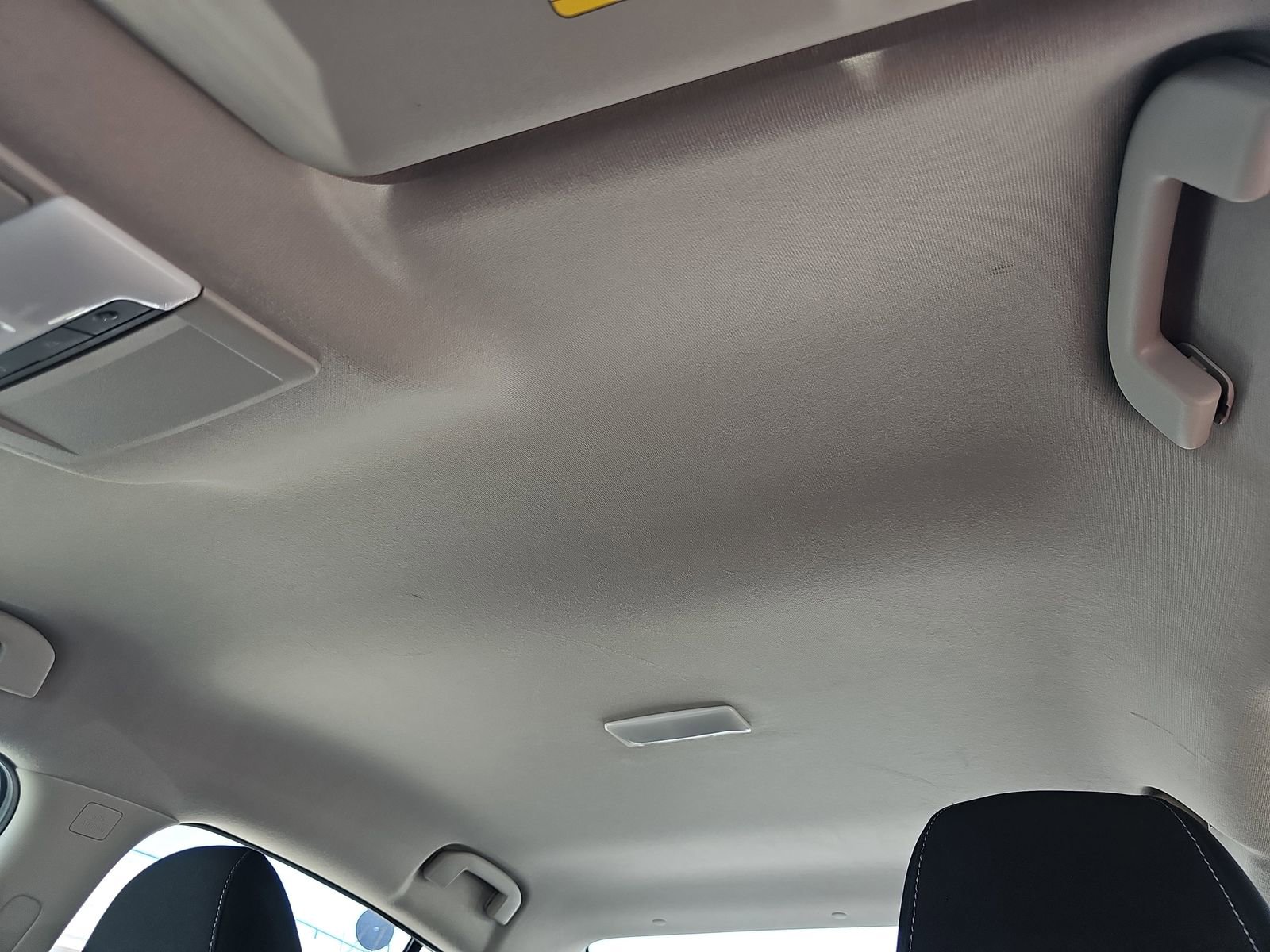 Used 2024 Nissan Sentra SV FWD image 27
