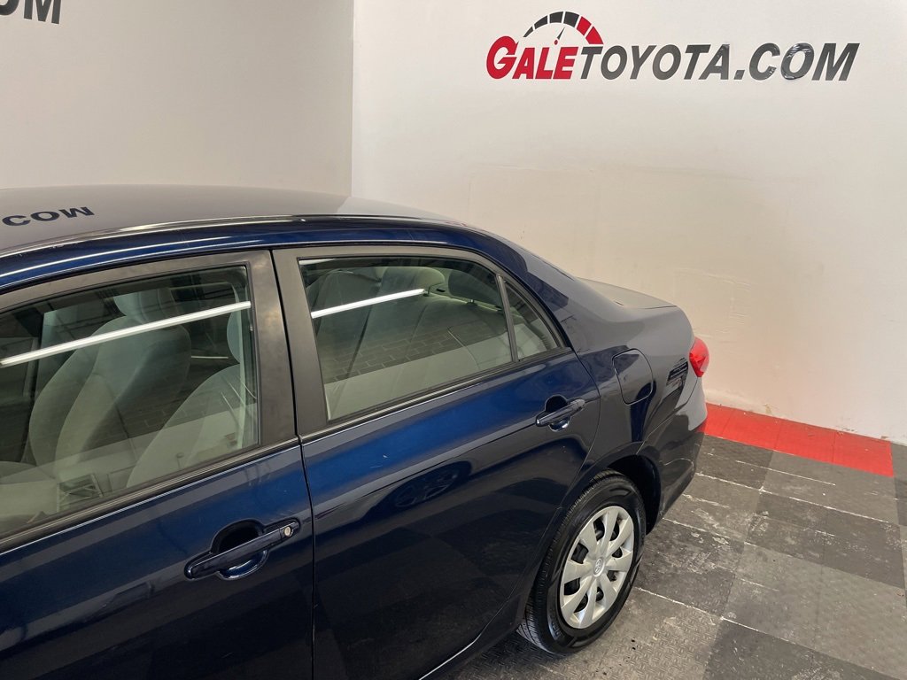 Used 2011 Toyota Corolla LE image 5
