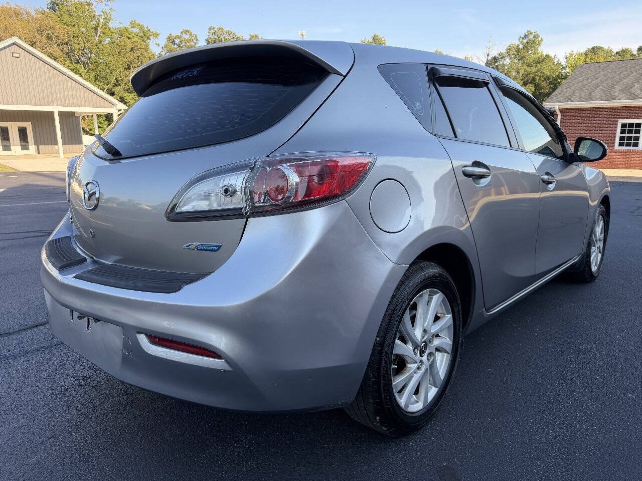 Used 2013 MAZDA MAZDA3 i Touring FWD image 7