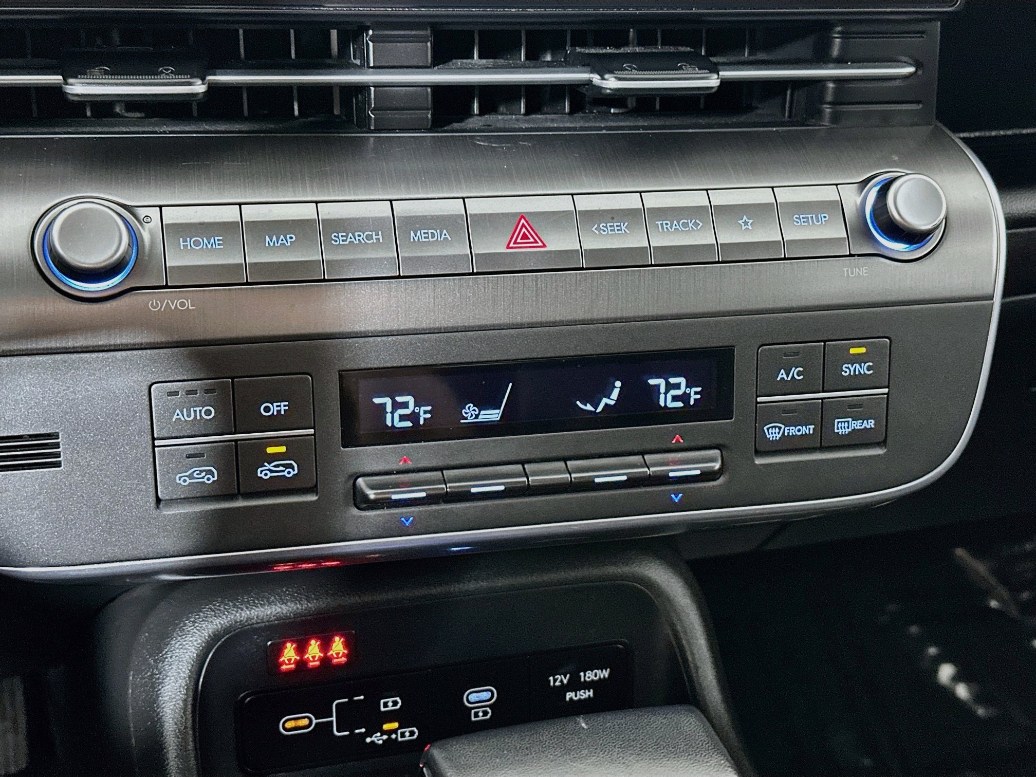 Certified 2024 Hyundai Kona SEL FWD image 15