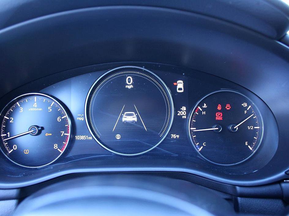 Used 2019 MAZDA MAZDA3 Hatchback w/ Premium Package image 13