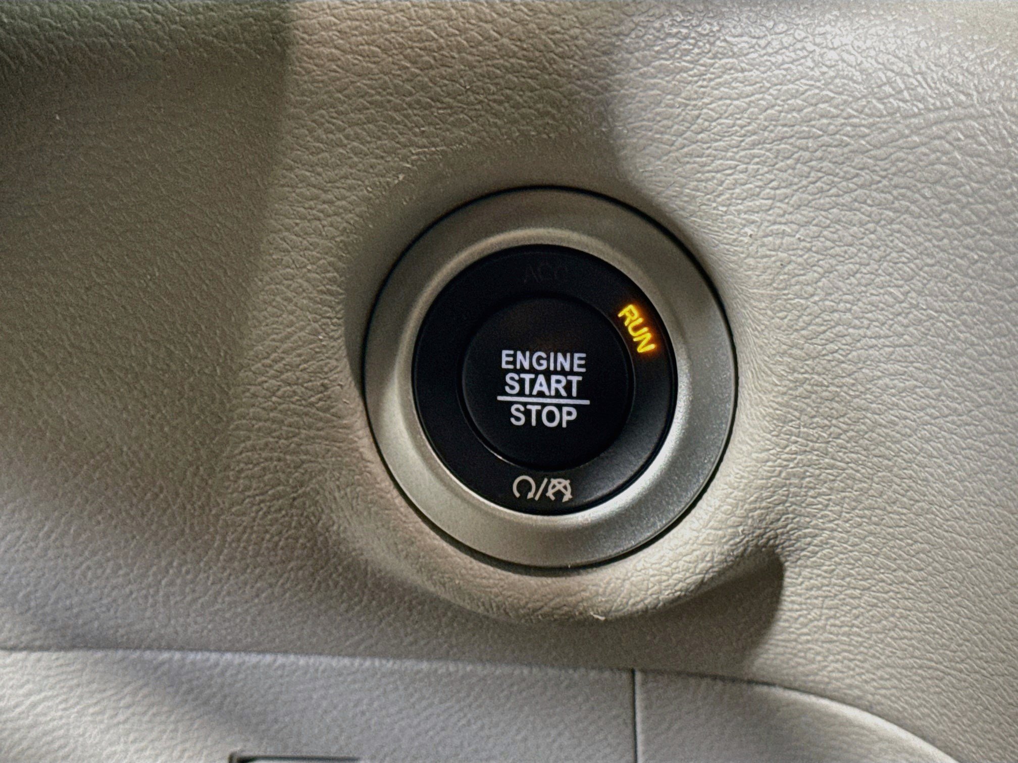 Used 2022 Chrysler Pacifica Touring-L FWD image 21