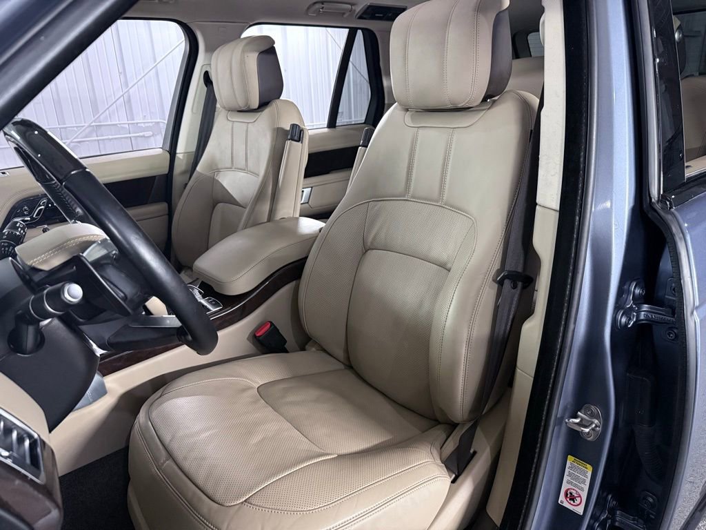 Used 2021 Land Rover Range Rover P525 Westminster Edition image 16