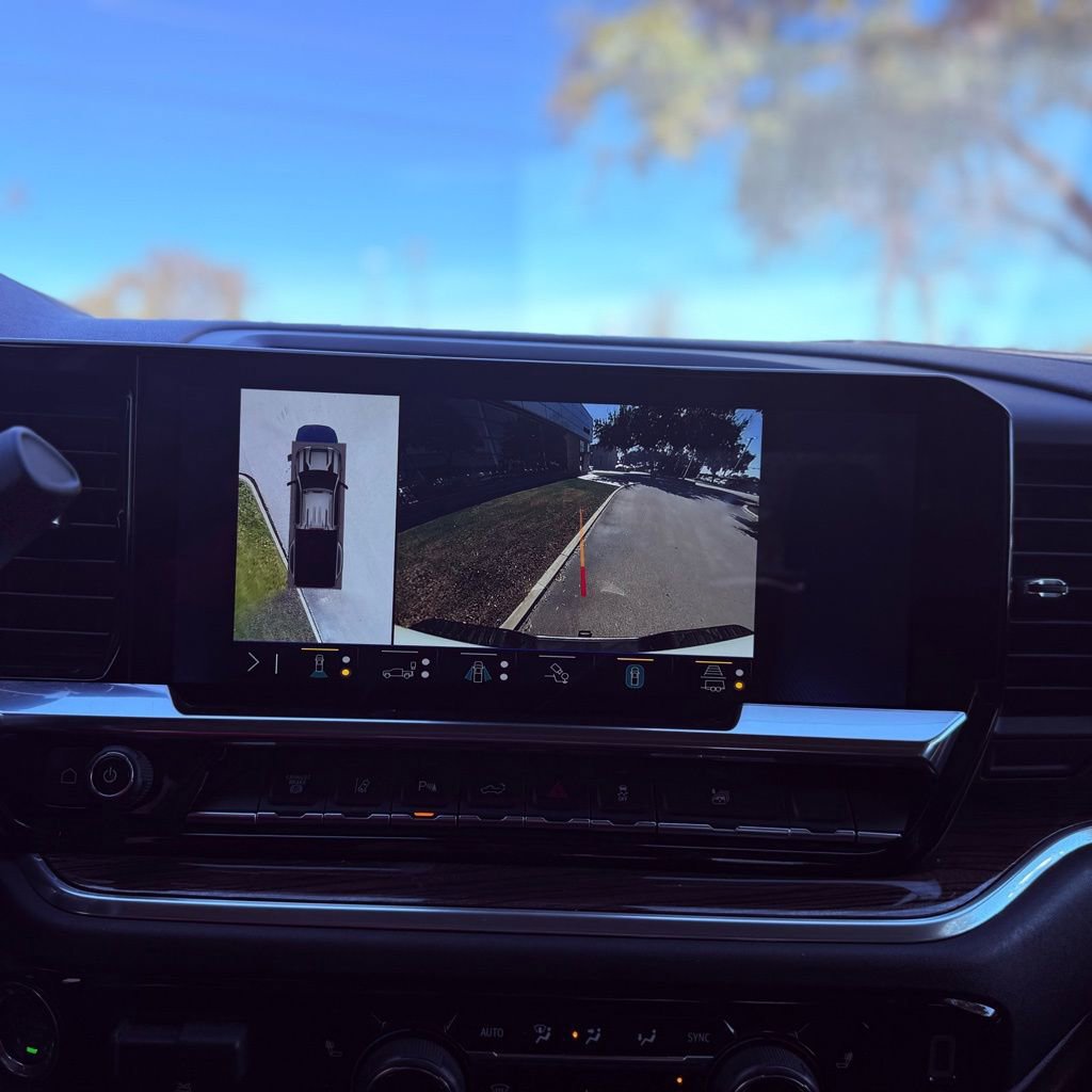 Used 2025 Chevrolet Silverado 3500 LT w/ Safety Package image 12