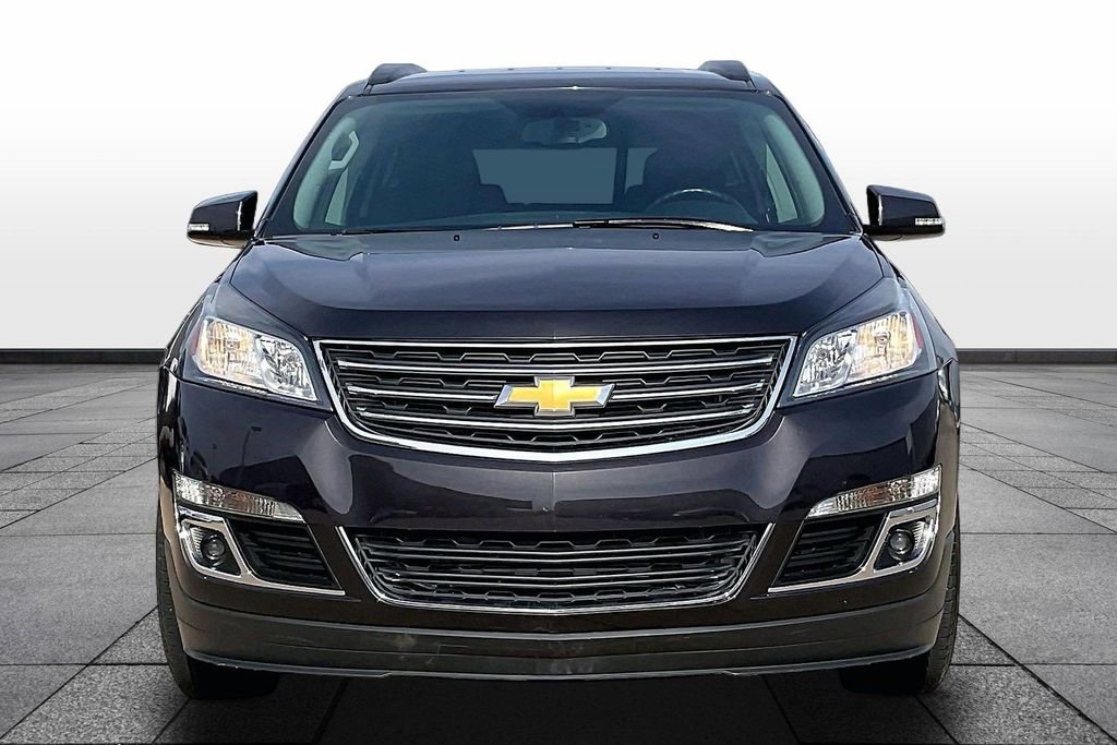 Used 2017 Chevrolet Traverse LT image 3