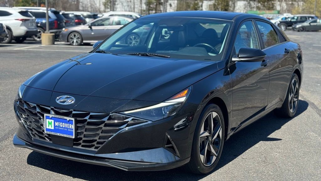 Certified 2023 Hyundai Elantra Limited FWD image 1