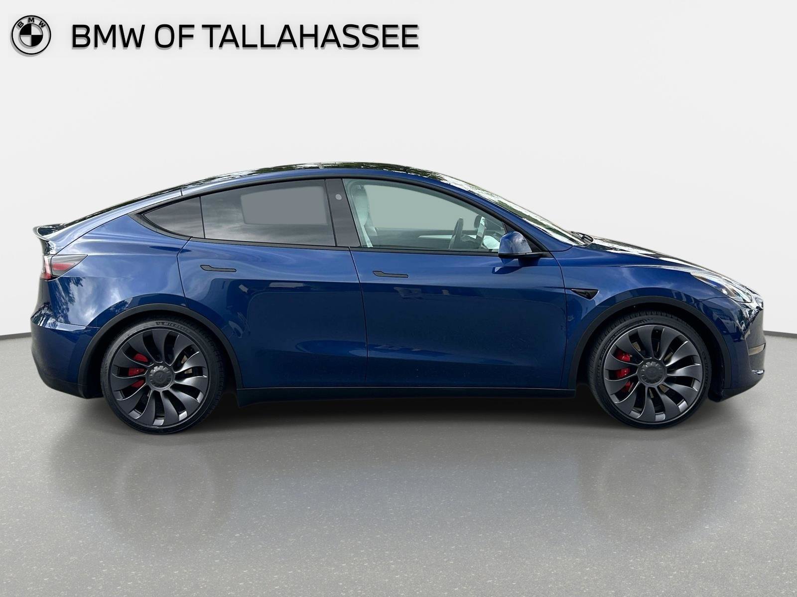 Used 2024 Tesla Model Y Performance image 4