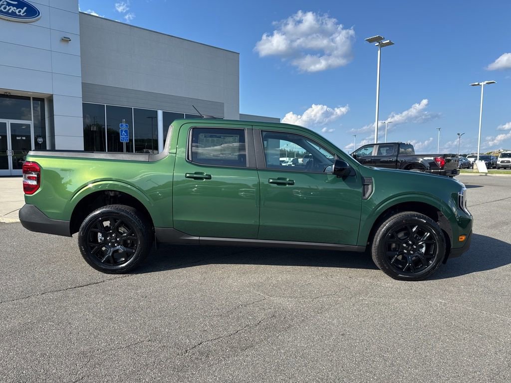 New 2025 Ford Maverick Lariat w/ Black Appearance Package image 2