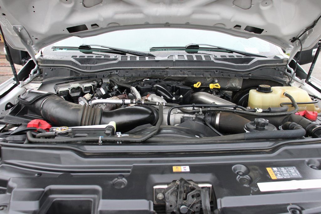 Used 2019 Ford F350 XLT image 13