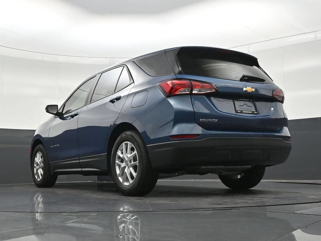 Used 2024 Chevrolet Equinox LS FWD image 25