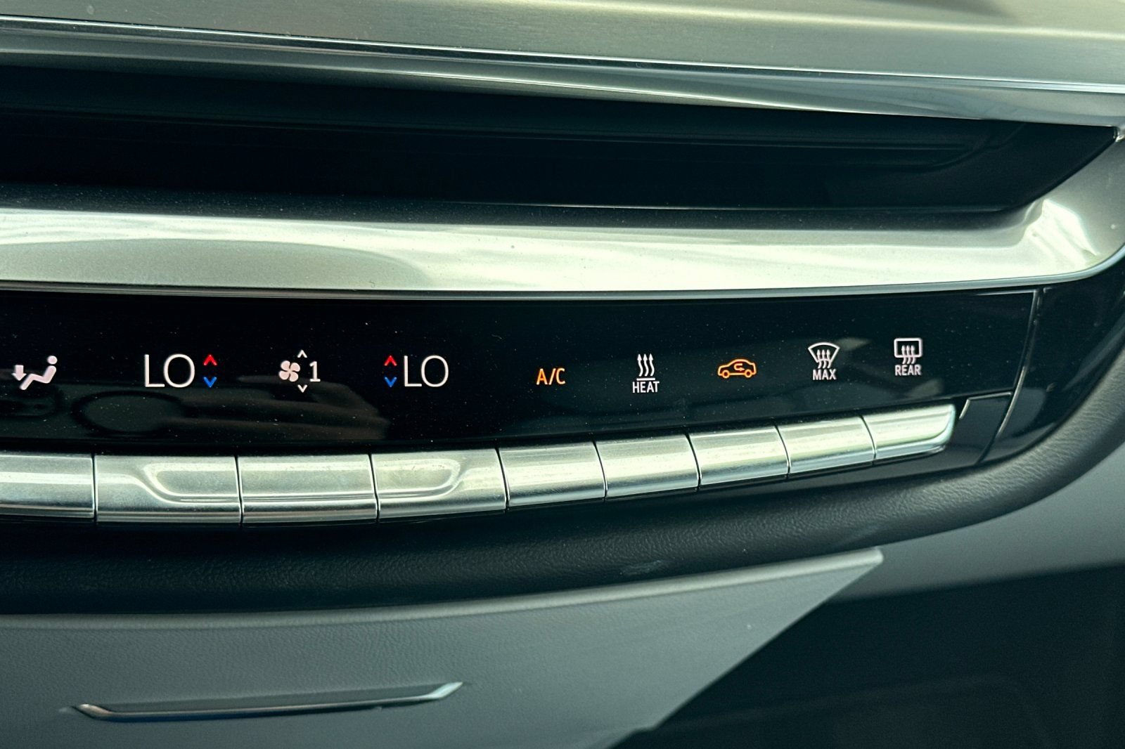 Certified 2024 Cadillac Lyriq Sport RWD image 29