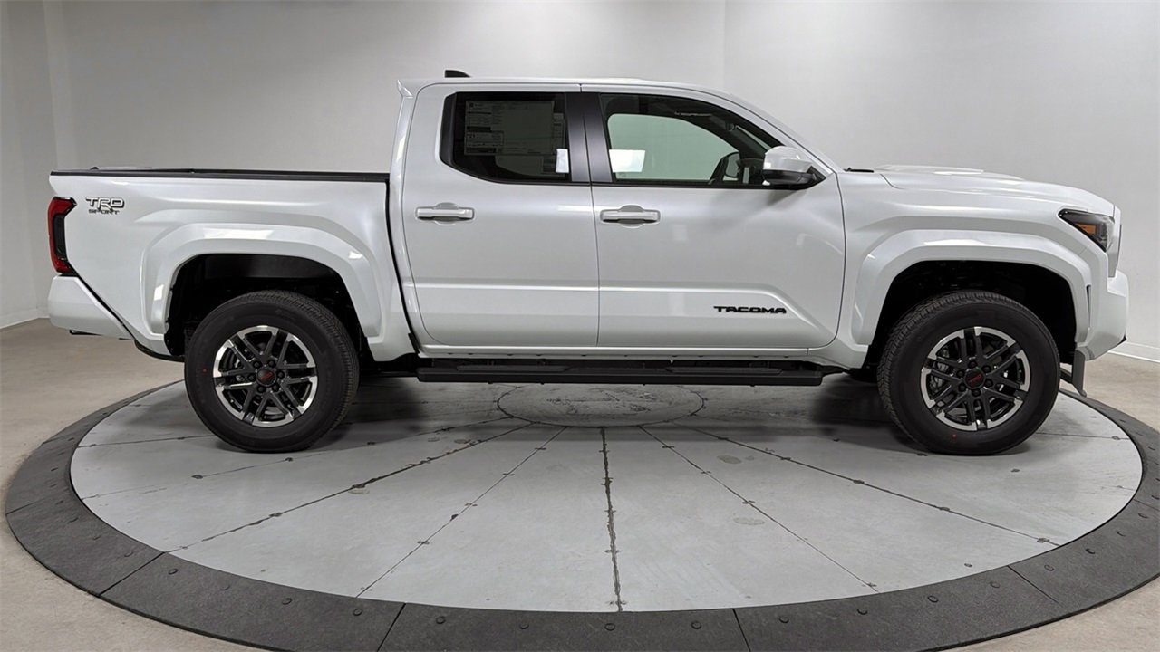 New 2026 Toyota Tacoma TRD Sport image 6