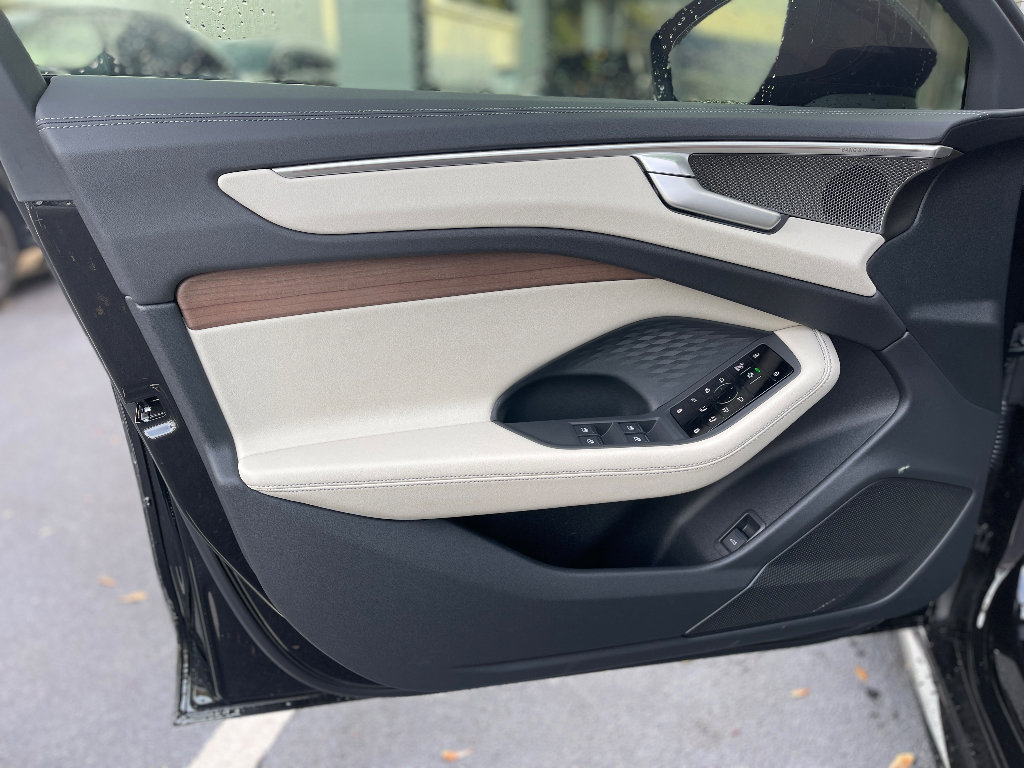 New 2026 Audi A6 Premium Plus image 12