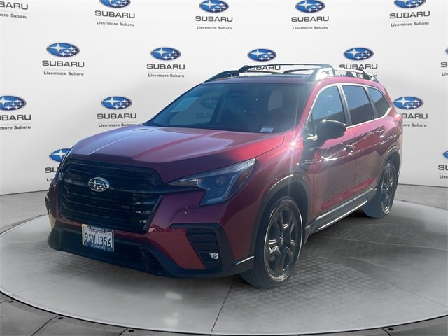 Used 2025 Subaru Ascent Onyx Edition image 8