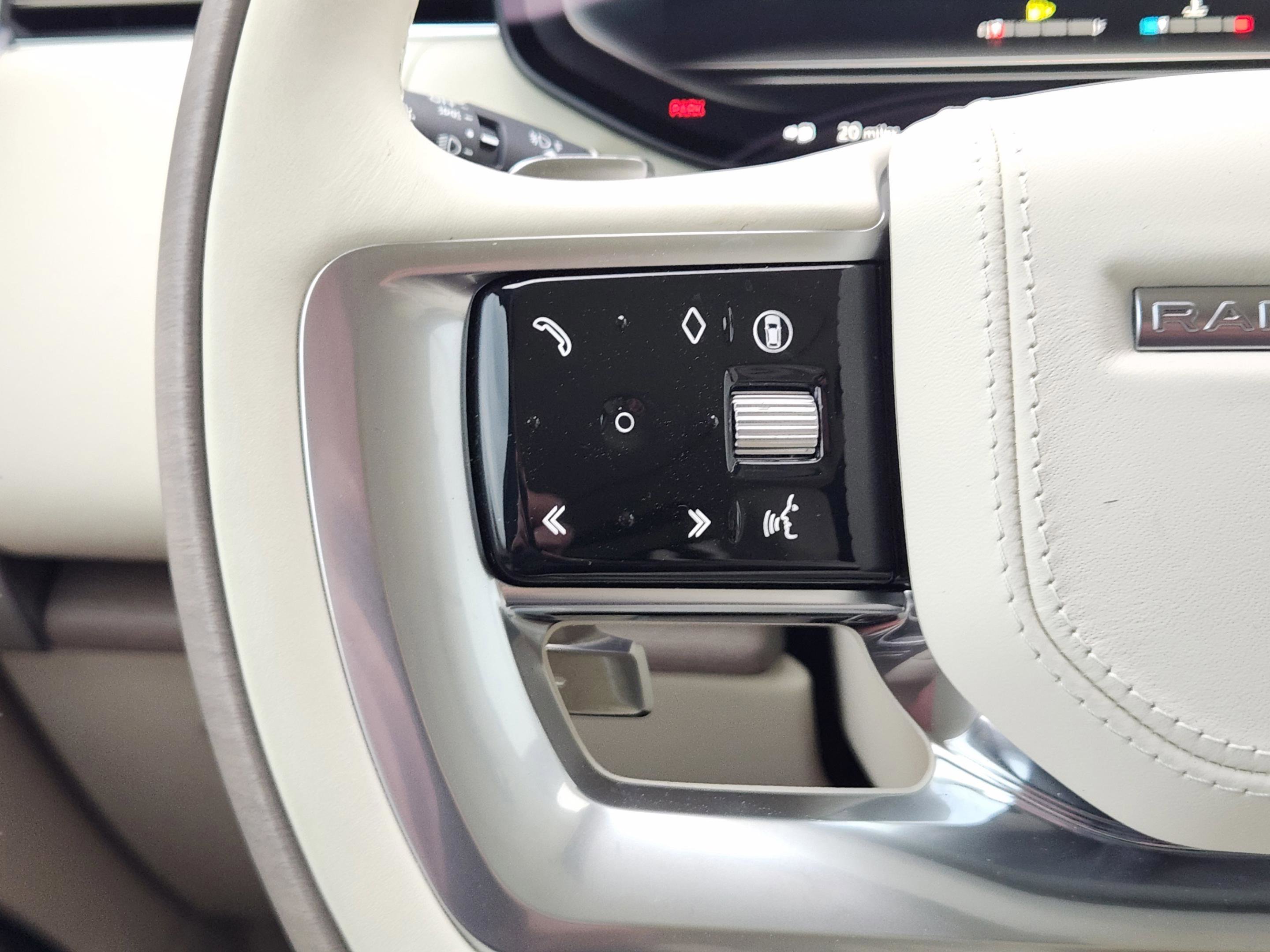 New 2026 Land Rover Range Rover Autobiography image 27