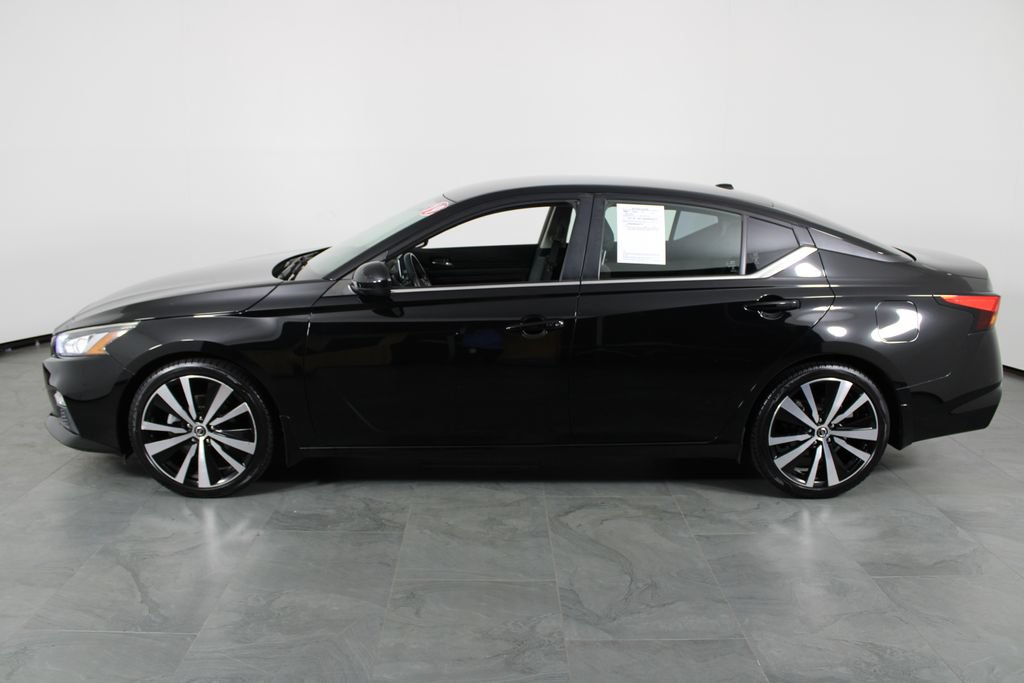 Certified 2019 Nissan Altima 2.5 SR FWD image 14
