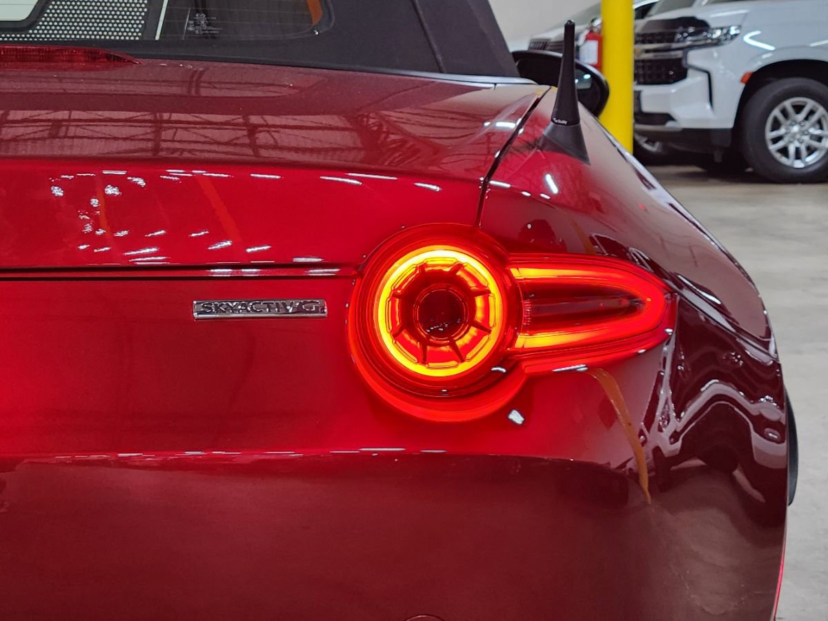Used 2025 MAZDA MX-5 Miata Grand Touring RWD image 23