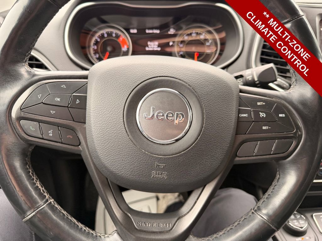 Used 2019 Jeep Cherokee Trailhawk w/ Comfort & Convenience Group image 18