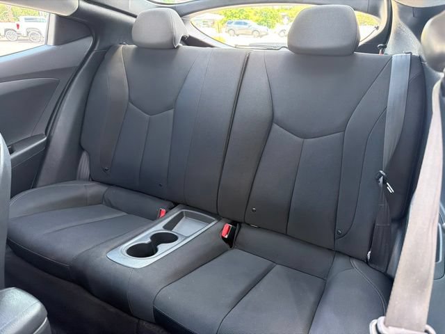 Used 2017 Hyundai Veloster FWD image 15