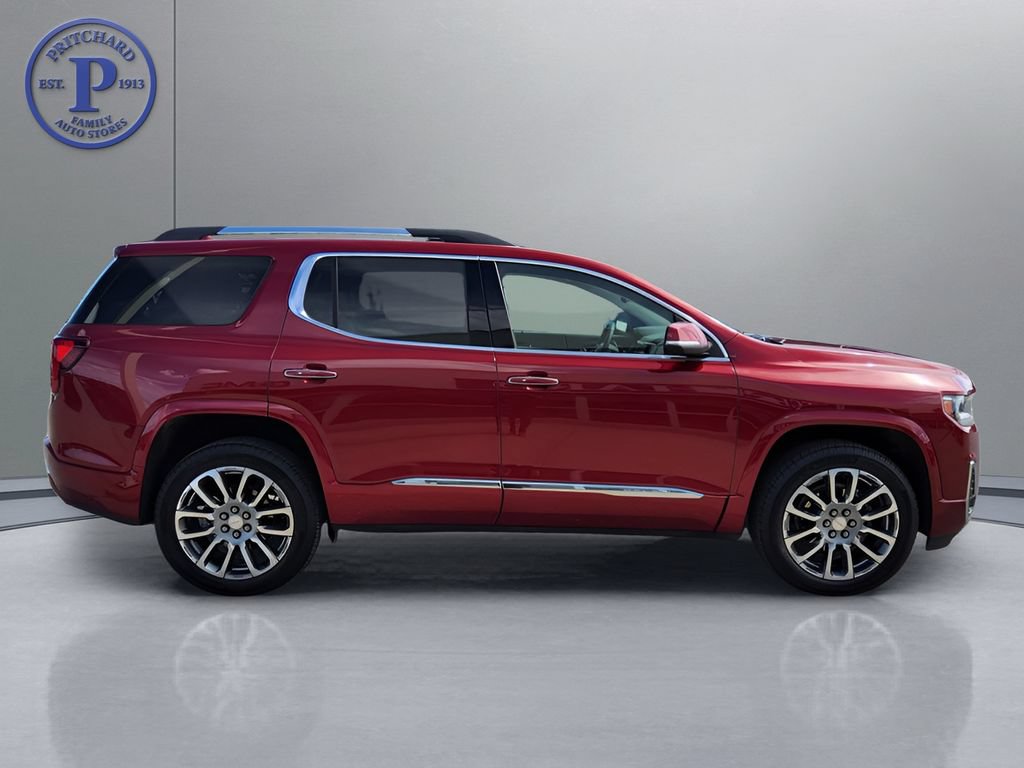 Used 2023 GMC Acadia Denali w/ Denali Technology Package AWD/4WD image 8