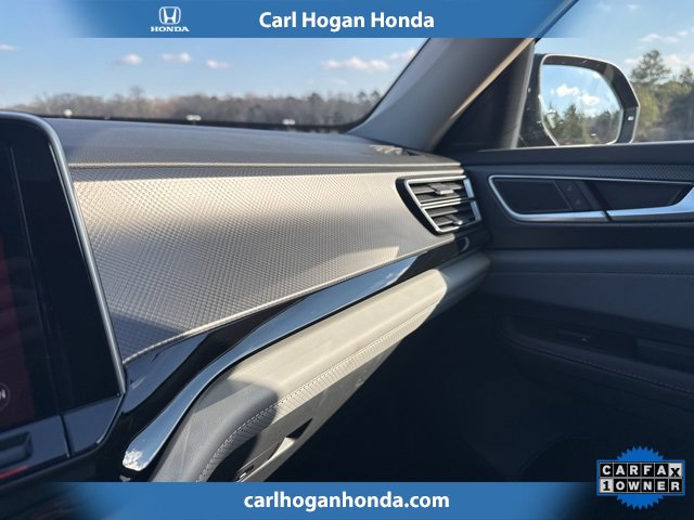 Used 2025 Volkswagen Atlas Peak Edition SE image 27