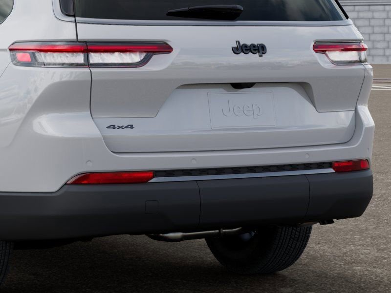 New 2026 Jeep Grand Cherokee L 4WD image 14