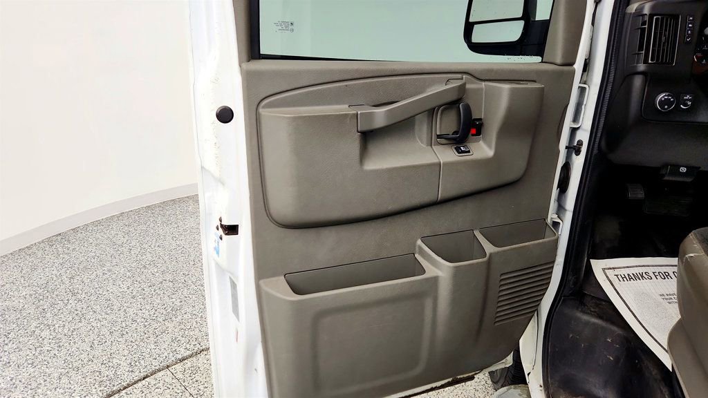 Used 2020 Chevrolet Express 2500 w/ Driver Convenience Package RWD image 10