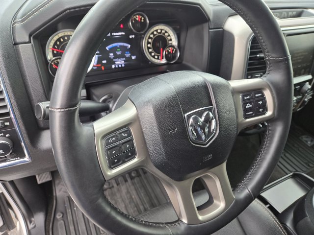 Used 2016 RAM 1500 Laramie w/ Convenience Group AWD/4WD image 12