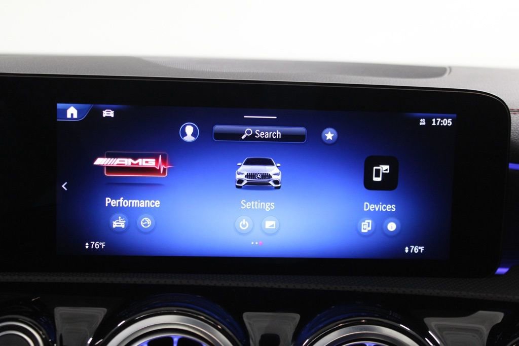 Used 2025 Mercedes-Benz CLA 35 AMG 4MATIC image 24