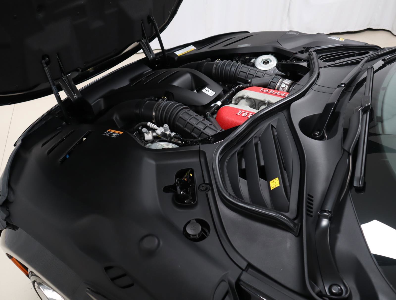 Certified 2025 Ferrari Purosangue image 20