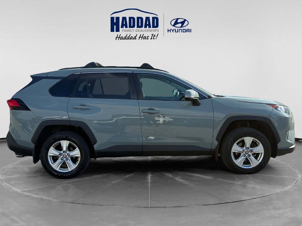Used 2021 Toyota RAV4 XLE w/ Convenience Package AWD/4WD image 6