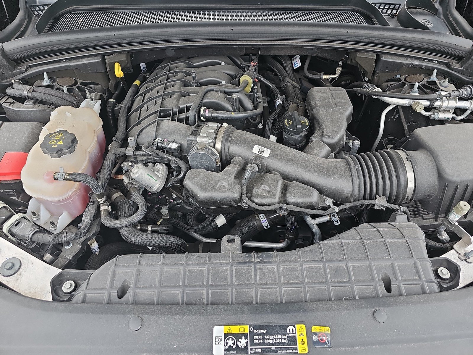 Used 2023 Jeep Grand Cherokee L Laredo RWD image 34