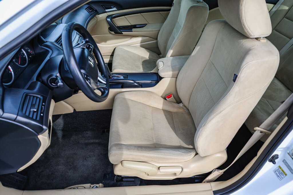 Used 2011 Honda Accord LX-S image 9