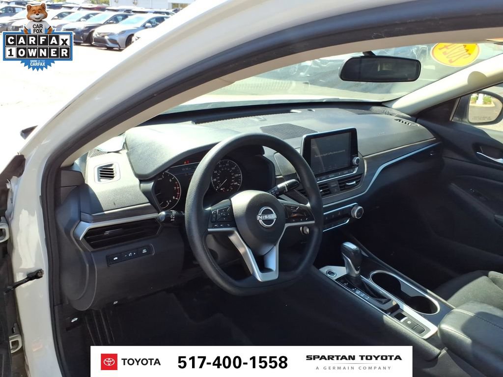 Used 2024 Nissan Altima 2.5 SV AWD/4WD image 14