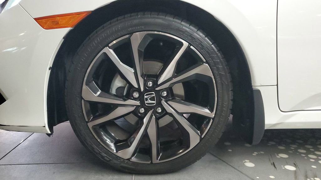 Used 2019 Honda Civic Sport image 7