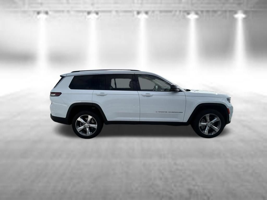 Certified 2022 Jeep Grand Cherokee L Limited RWD image 8