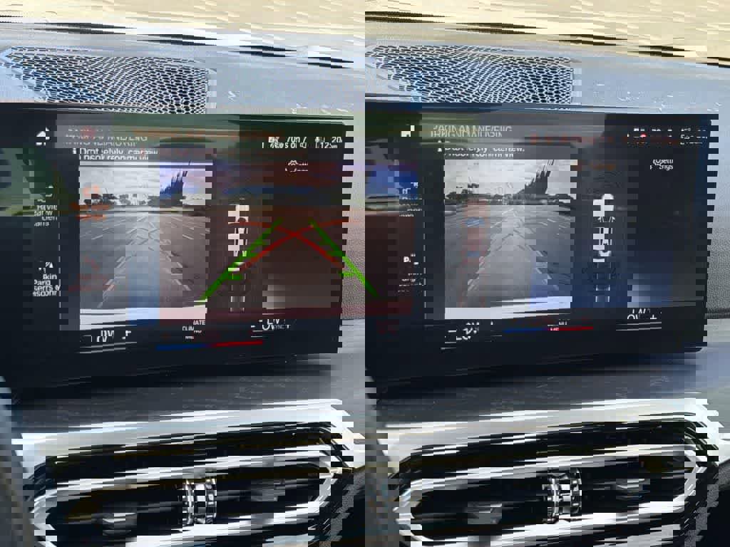 Used 2023 BMW 330e 330e image 19