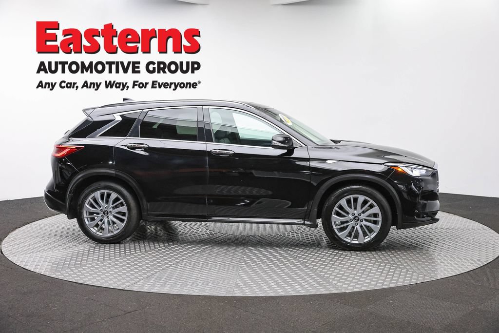 Used 2023 INFINITI QX50 Luxe AWD/4WD image 4