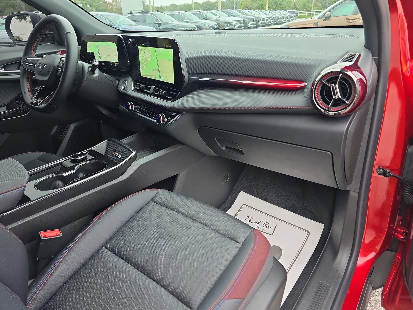 Used 2025 Chevrolet Equinox RS image 10