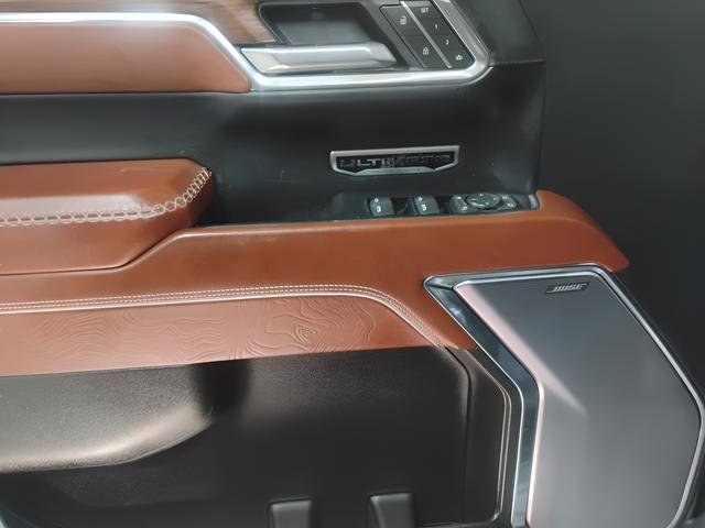 Used 2023 GMC Sierra 1500 Denali Ultimate image 17