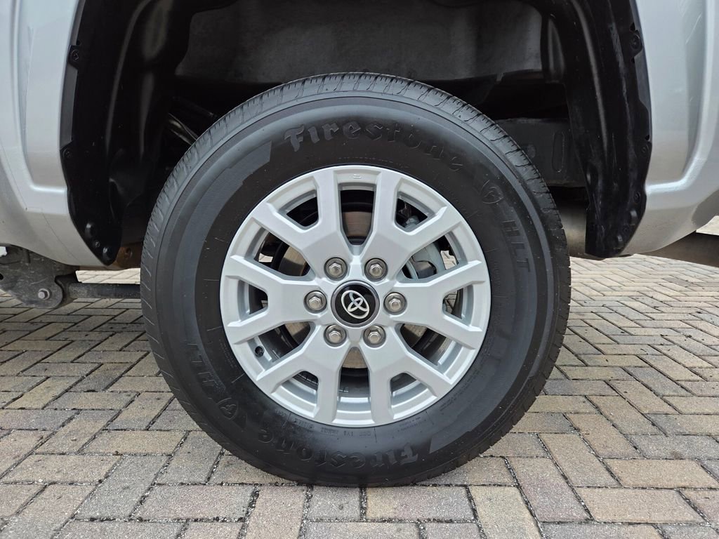 Certified 2024 Toyota Tacoma SR5 image 19