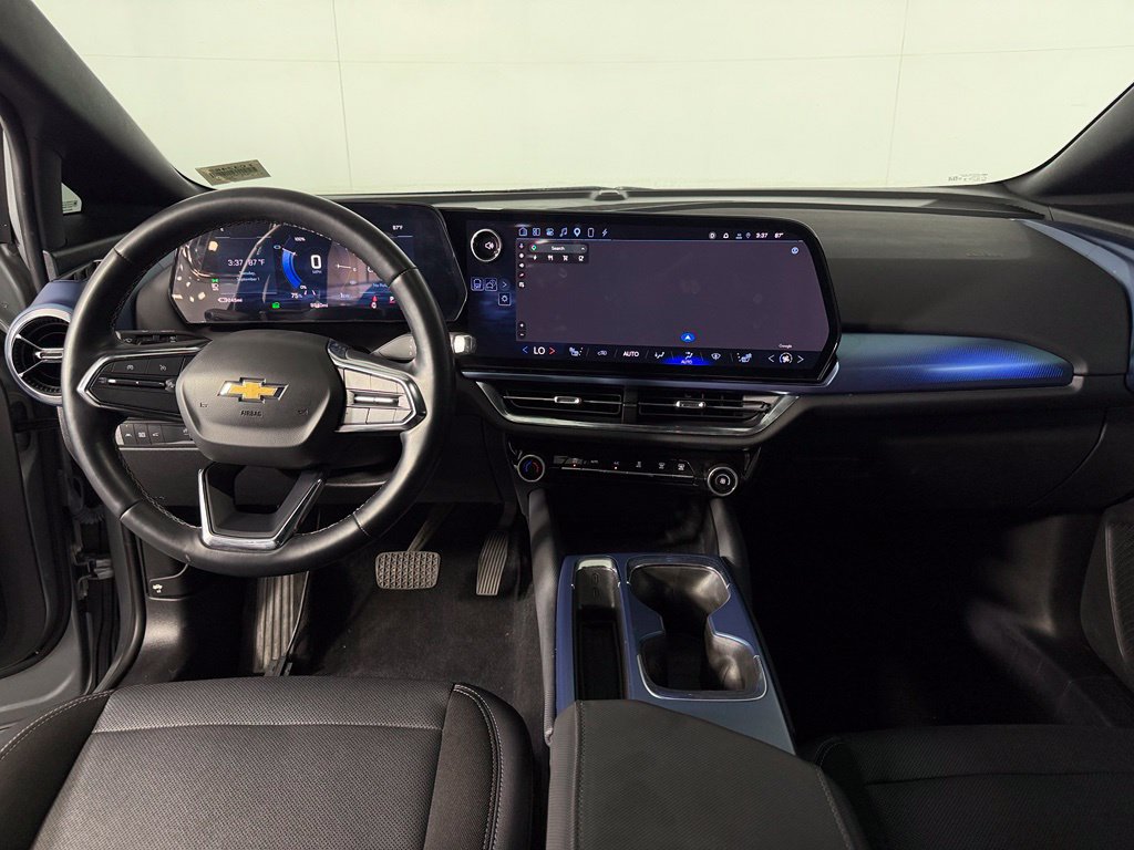 Used 2024 Chevrolet Equinox EV LT FWD image 14