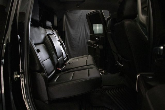 Used 2022 Chevrolet Silverado 2500 LTZ w/ LTZ Premium Package image 19