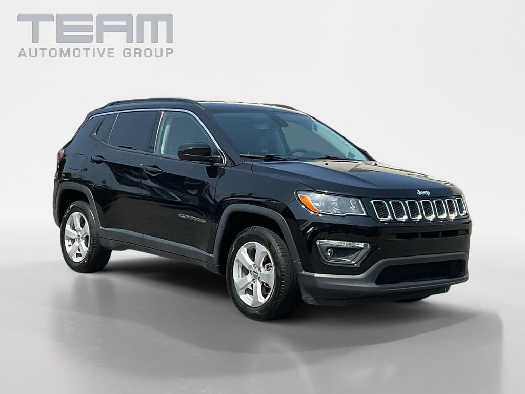 Used 2021 Jeep Compass Latitude AWD/4WD image 1