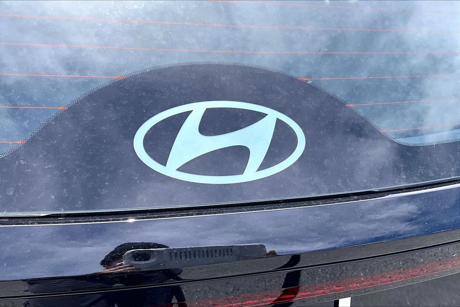 New 2026 Hyundai Tucson Blue SE AWD/4WD image 8